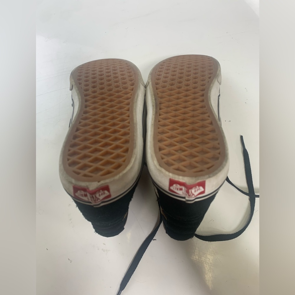 Vans black with flames size 6 youth - Picture 3 of 4